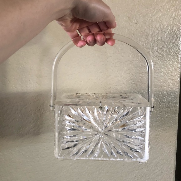 Vintage Lucite clear carved purse clutch - Picture 13 of 16